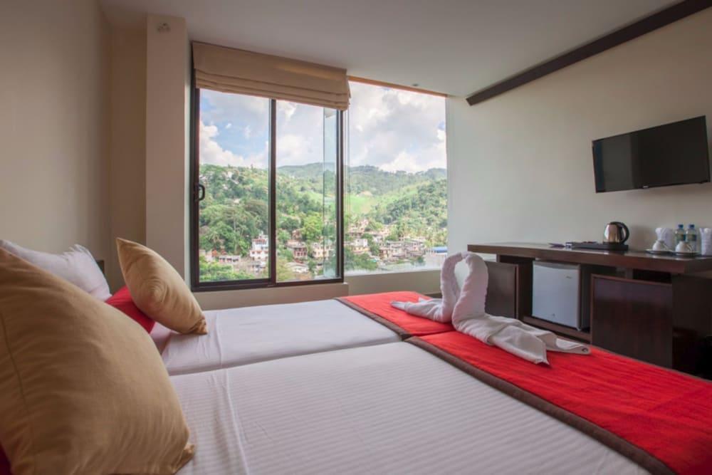 Oak Ray City Hotel Kandy Exterior photo