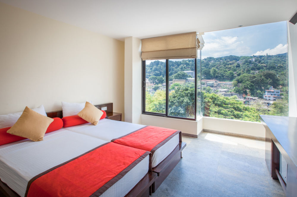 Oak Ray City Hotel Kandy Exterior photo